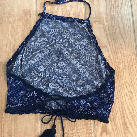 Kendall and Kylie tank xs - Picture 2 of 3